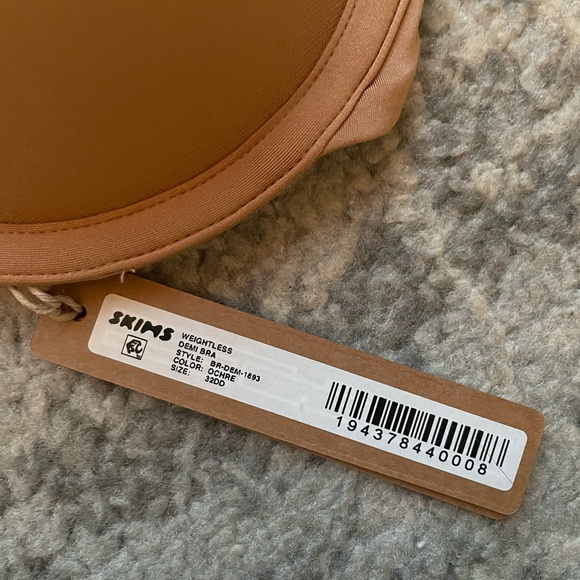 NWT Skims Demi Bra - Picture 2 of 3